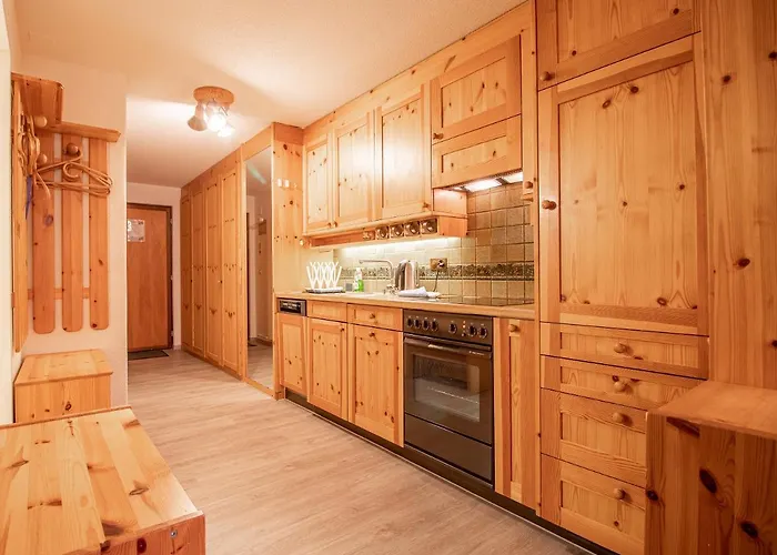 Rothornblick 41 By * 阿罗萨